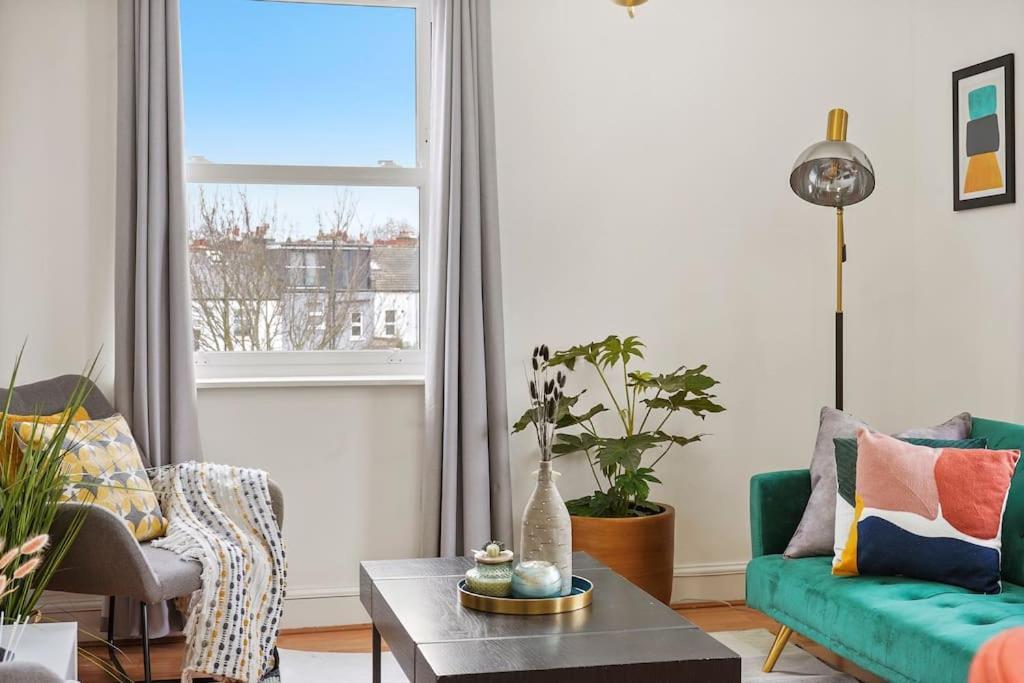 Cosy Apartment 5 Guests 3 Beds 1 Sofa Bed Lewisham لندن المظهر الخارجي الصورة