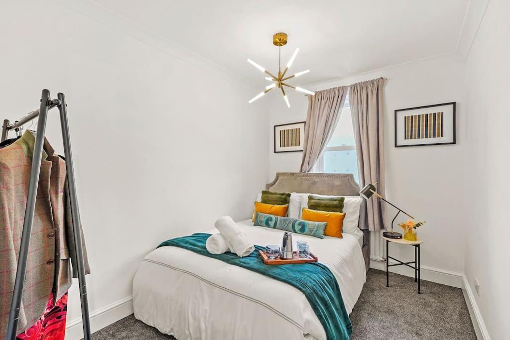 Cosy Apartment 5 Guests 3 Beds 1 Sofa Bed Lewisham لندن المظهر الخارجي الصورة